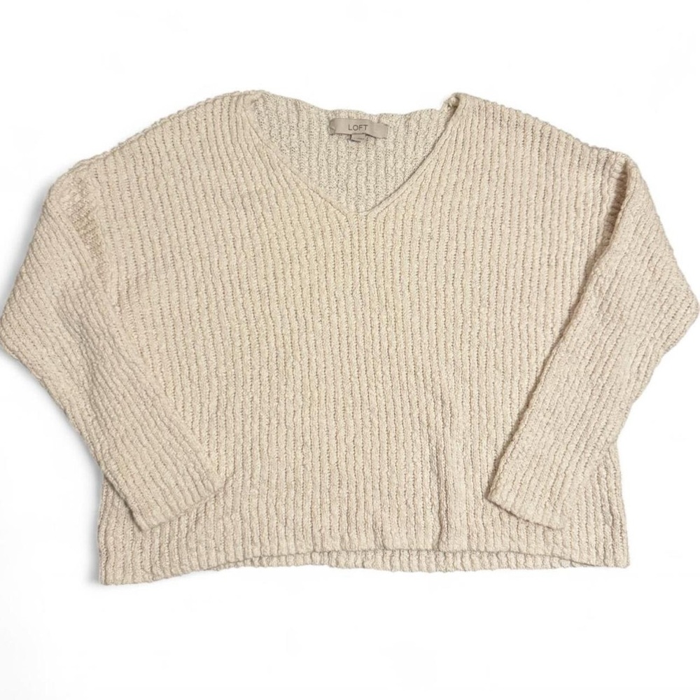 Women’s Loft Light Cream White 
Casual Long Sleeve V Neck Sweater